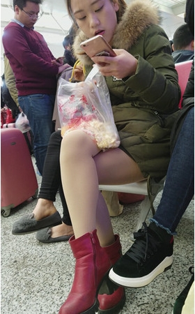 漂亮的丝袜小妹