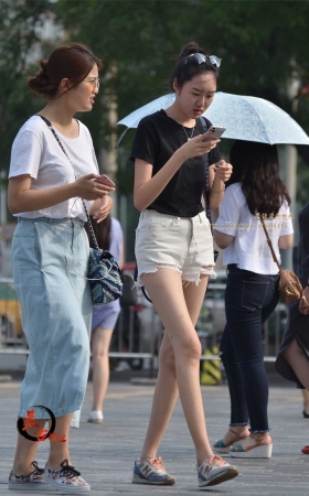 11-9热裤长腿 [15P]