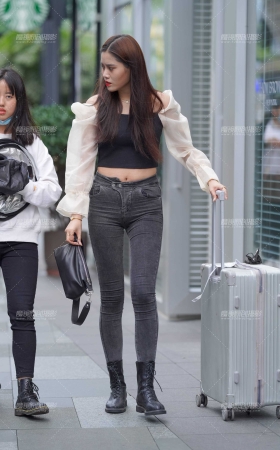 长腿牛仔 [15P]