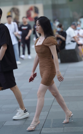 2106110-8