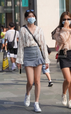 长腿美眉 [20P]