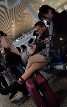4k-肉丝大长腿漂亮美颜小姐姐