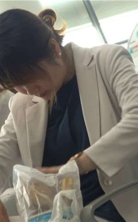 4k-街拍船袜高跟鞋制服气质美女
