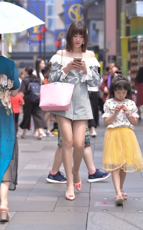 肉丝高跟美腿辣妈