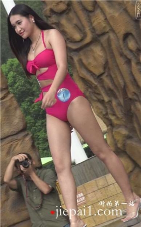 4k-性感长腿红色连体比基尼泳装MM