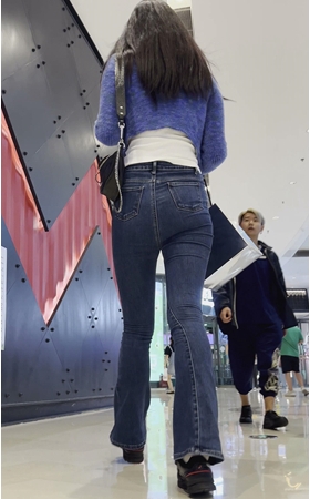 牛仔美女