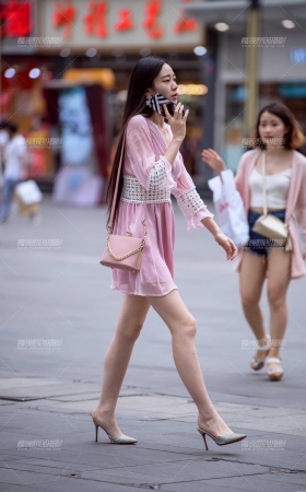 高跟凉拖大长腿** [13P]