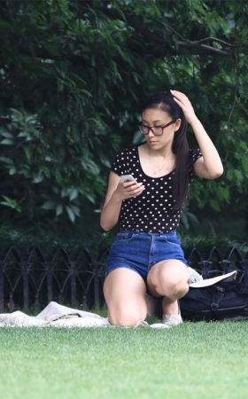 No60 上等美女现身，这双玉足不能不看