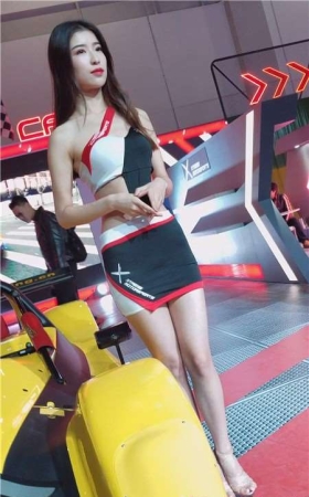 4k-赛车服女郎美女靓模
