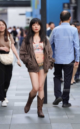 小热裤 [19P]