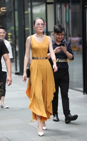 高挑肉丝美腿少妇 [15P]