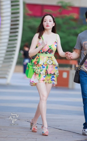 吊带连衣短裙，美腿，凉高 [11P]