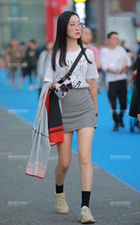 包臀裙长腿小妹 [14P]