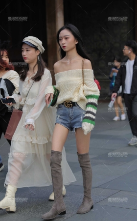 时尚漂亮的美眉 锁骨爱了 [18P]