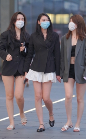 闺蜜逛街