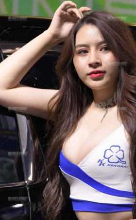 性感丰腴的女模~ [14P]