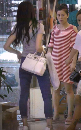 气质美颜T恤衫蓝牛