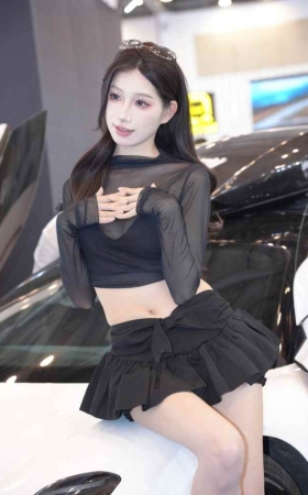 靓丽车模集 [134P4V-5.03GB]