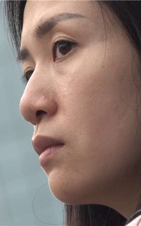 4K - 等公交车的街拍美足坡高跟文静成熟美女 [2.99 GB/avi]