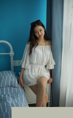 姗姗美妞的肉丝3A2317[312M]
