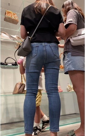 蓝牛小姐姐