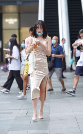 丝质长裙