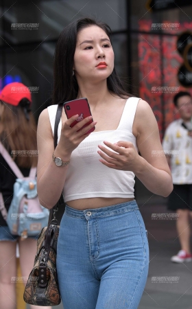 高挑好身材，紧牛小姐姐 [29P]