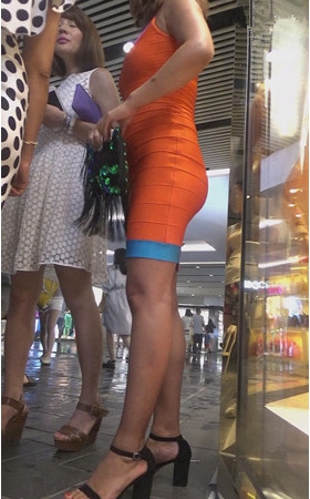 连体包臀裙