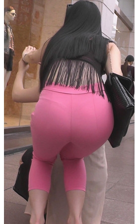 粉裤紧身美女