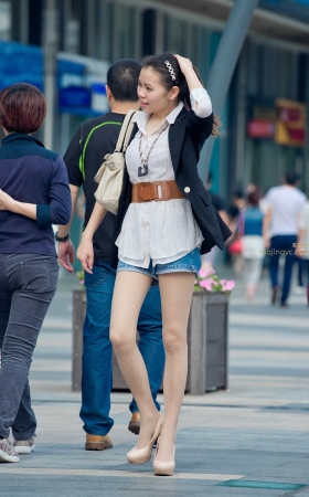 热裤，长腿肉丝，高跟 [12P]