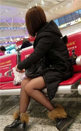 4k-极品黑丝美腿美丽小姐姐，颜值挺高