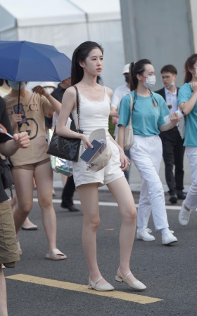 清爽靓女