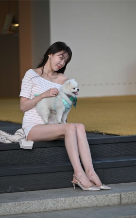 清爽甜美女孩