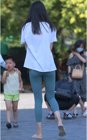 瑜伽裤美女(58P)