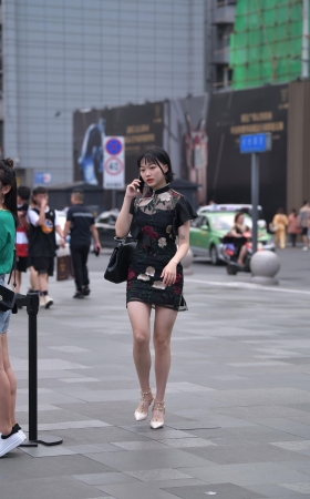 复古美腿美女