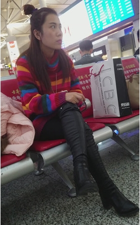 高靴妹子