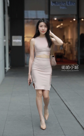 女神白领高跟 【图片➕视频】<font color=red> [10P]</font>