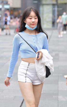 羞答答的性感小鲜肉~ [25P]