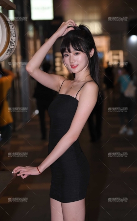 搭讪吊带裙清纯女孩 [19P]