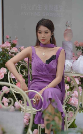 气质女神 [63P3V-877MB]