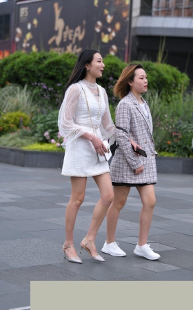 白裙凉鞋美腿3A3311[321M]