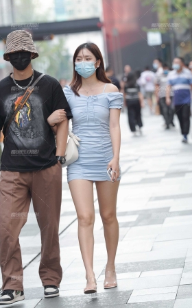 包臀短裙 好身材展露无疑 [26P]
