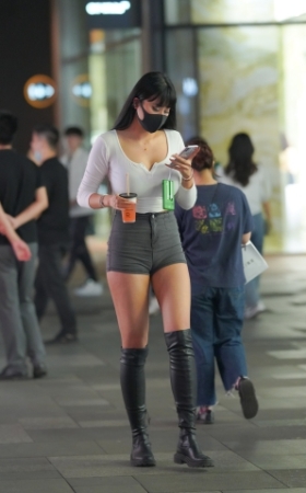 大长腿热裤