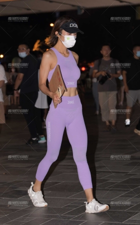 紫 [11P]
