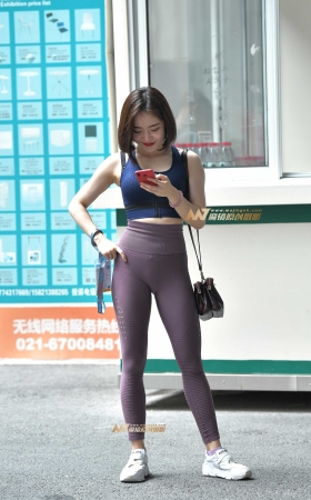 笑起来有点迷人呀 [17P]