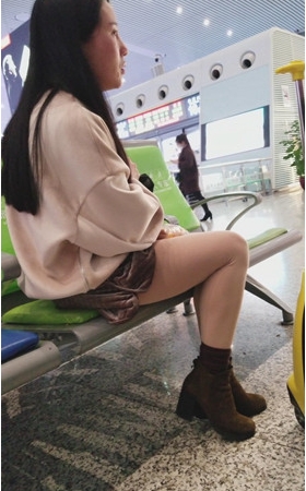美腿少妇