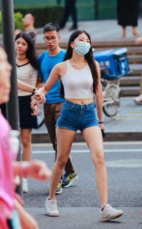 紧身 露脐 [12P]