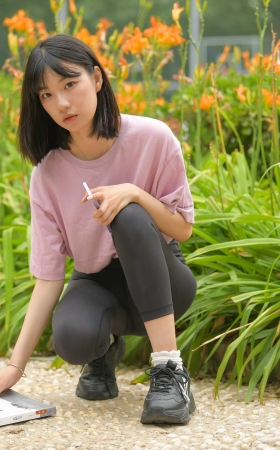 黑色瑜伽篮球课女孩 [36P]