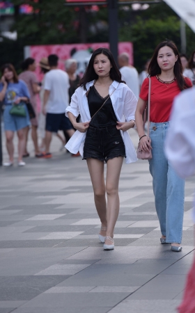 高跟美女