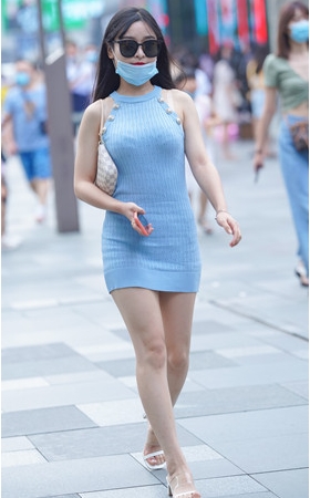 蓝色连体裙小姐姐(116P)